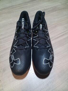 Under Armour Nitro Black Soccer Cleats Sz 13
